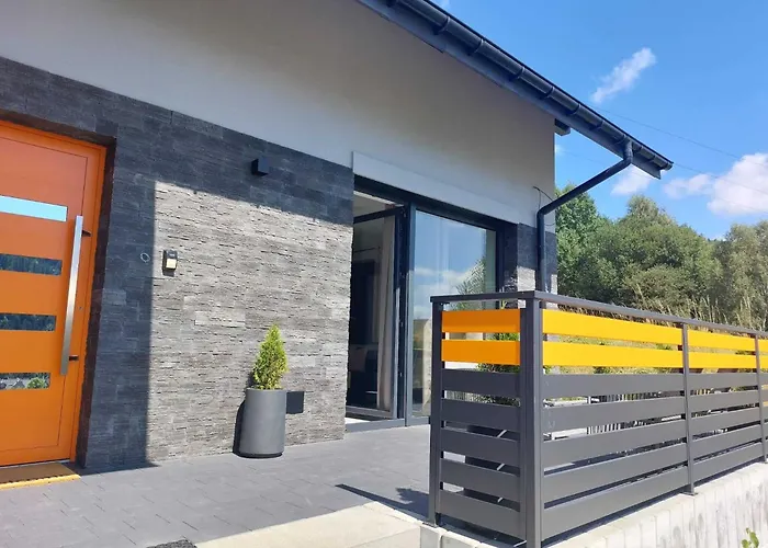 Przepiekny Orange Z Widokiem Na Skrzyczne - Sun&sport